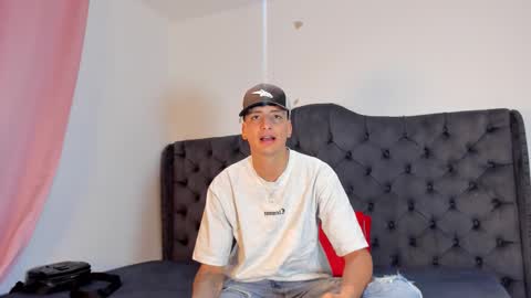 1Threestar online show from 11.30.25