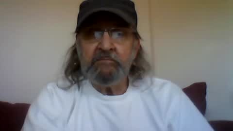 Snapshot of 1valentine chatting on 02.06.25 1valentine online show from 02.06.25