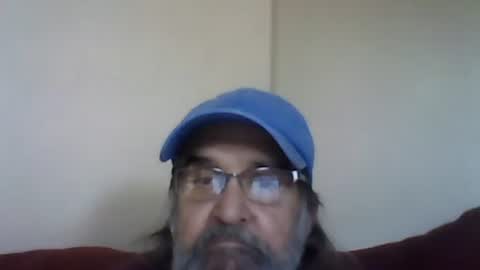 Snapshot of 1valentine chatting on 12.14.25 1valentine online show from 12.14.25