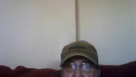 Snapshot of 1valentine chatting on 06.25.26 1valentine online show from 06.25.26