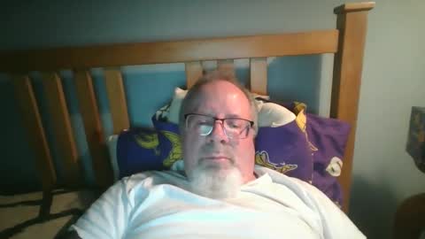 Snapshot of 2003dynawideglide chatting on 12.15.24 2003dynawideglide online show from 12.15.24