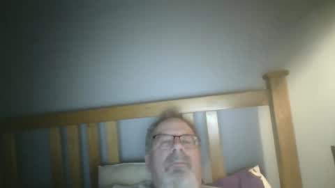 Snapshot of 2003dynawideglide chatting on 01.19.25 2003dynawideglide online show from 01.19.25