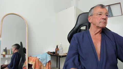 Henk online show from 06.30.26