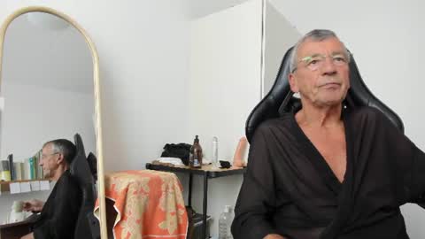 Henk online show from 08.04.26