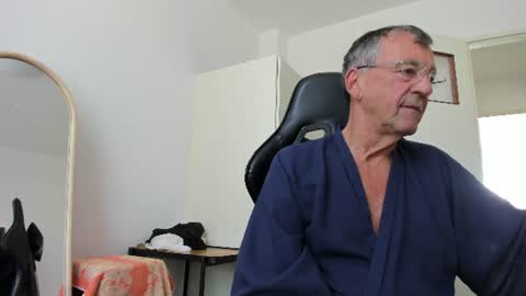 Henk online show from 08.06.26