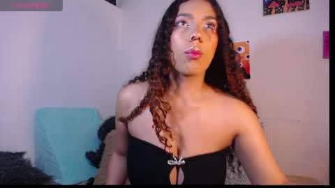 Snapshot of 22emma_ chatting on 04.05.26 EMMA online show from 04.05.26