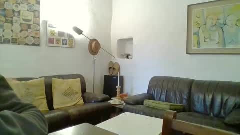 22esserre online show from 01.22.25