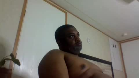 Snapshot of 2ccjbstar chatting on 03.04.25 BlacJewels online show from 03.04.25