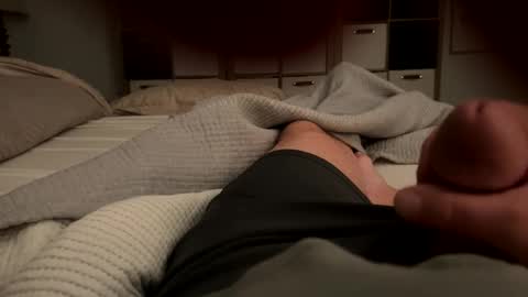 Snapshot of 2centz chatting on 12.07.24 2centz online show from 12.07.24