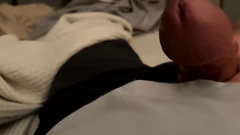 Snapshot of 2centz chatting on 12.08.24 2centz online show from 12.08.24