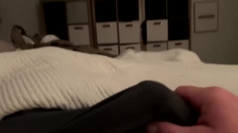 Snapshot of 2centz chatting on 12.12.24 2centz online show from 12.12.24