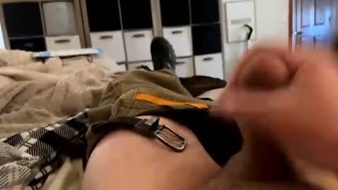 Snapshot of 2centz chatting on 12.17.24 2centz online show from 12.17.24