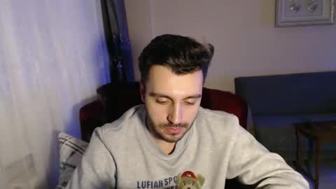 Snapshot of 2handsomeman chatting on 11.12.25 Berk online show from 11.12.25