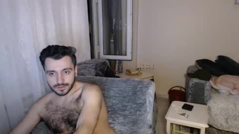 Snapshot of 2handsomeman chatting on 05.06.26 Berk online show from 05.06.26