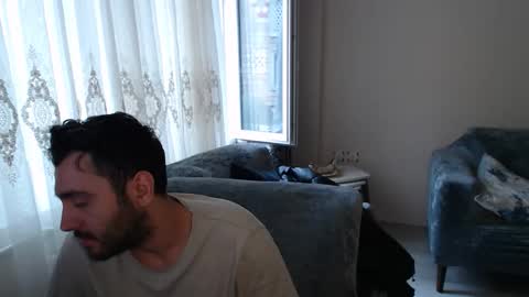 Snapshot of 2handsomeman chatting on 05.22.26 Berk online show from 05.22.26