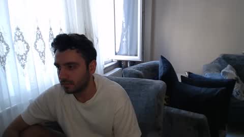 Snapshot of 2handsomeman chatting on 05.25.26 Berk online show from 05.25.26