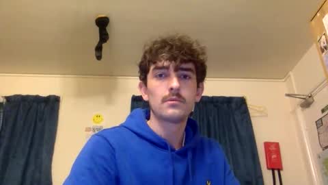 Snapshot of 2hot2handle2cold2hold chatting on 03.29.26 2hot2handle2cold2hold online show from 03.29.26