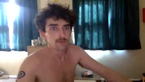 Snapshot of 2hot2handle2cold2hold chatting on 03.30.26 2hot2handle2cold2hold online show from 03.30.26