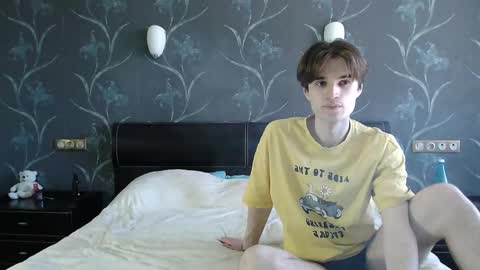 Snapshot of 2nc_ chatting on 02.23.25 Eleot online show from 02.23.25