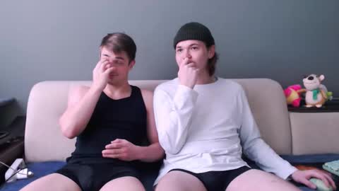 Snapshot of 2nc_ chatting on 10.16.25 Eleot online show from 10.16.25