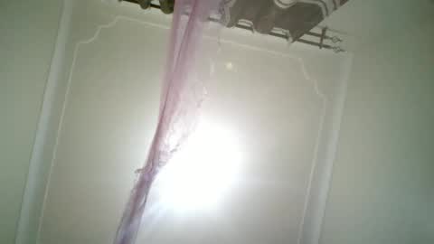 Snapshot of 2sexytea chatting on 12.16.25 2sexytea online show from 12.16.25