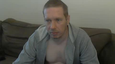 2small4you83 online show from 06.05.26