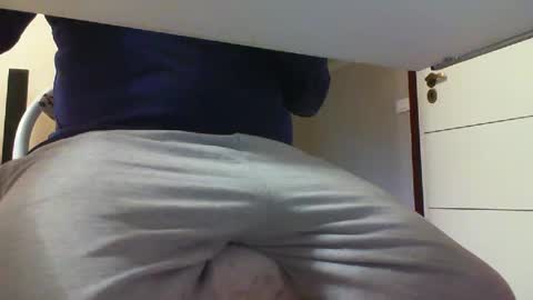 Snapshot of 3funlover chatting on 01.26.25 3funlover online show from 01.26.25