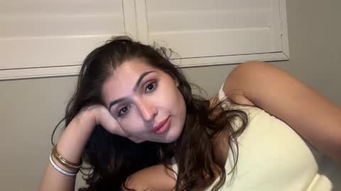 Venus Raee online show from 05.28.26