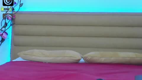 Snapshot of 3lla_rose chatting on 02.13.25 Ella online show from 02.13.25