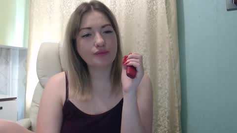 Snapshot of 3sweetcandy3 chatting on 03.03.26 3sweetcandy3 online show from 03.03.26