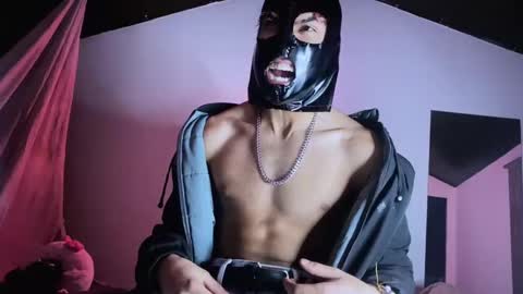 E V I L online show from 11.11.25