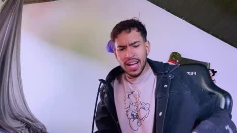 E V I L online show from 12.19.25