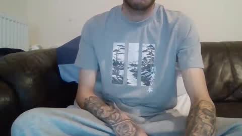 Snapshot of 420feetloverr420 chatting on 09.27.25 420feetloverr420 online show from 09.27.25