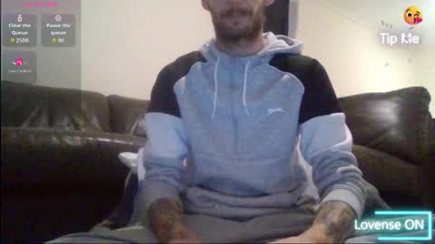 Snapshot of 420feetloverr420 chatting on 10.21.25 420feetloverr420 online show from 10.21.25