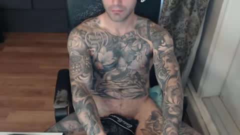 Snapshot of 420randomguy chatting on 09.28.25 Anomander Rake online show from 09.28.25