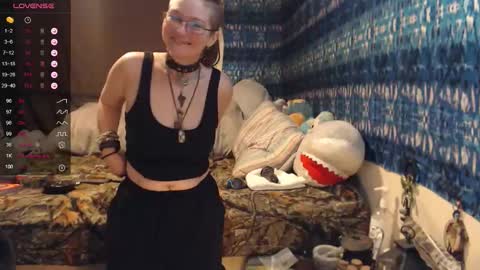 420stonerchick online show from 03.05.26