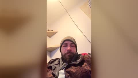 Snapshot of 4fun2016 chatting on 04.05.26 Dreams online show from 04.05.26