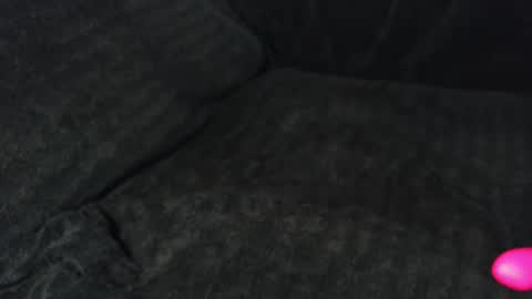 Snapshot of 4playcums4u chatting on 11.30.25 4playCums4u online show from 11.30.25