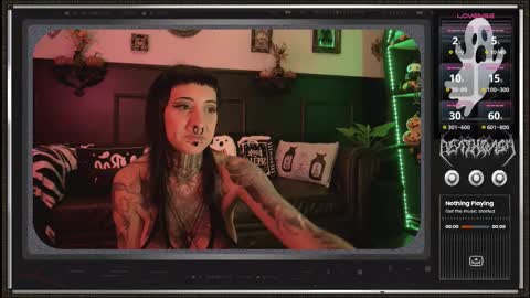 Juune online show from 10.08.25