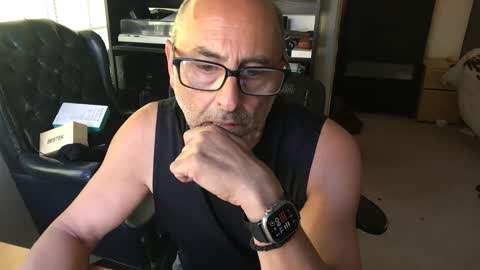 daddy vegas  for single women and couples here online show from 01.18.26