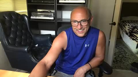 daddy vegas  for single women and couples here online show from 06.10.26