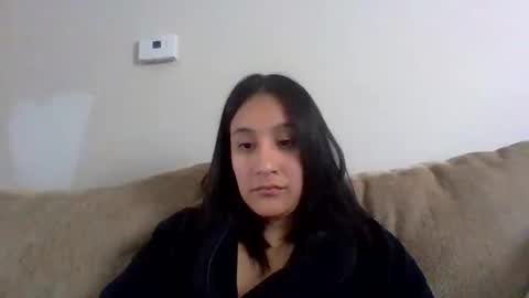69latina69 online show from 11.17.25
