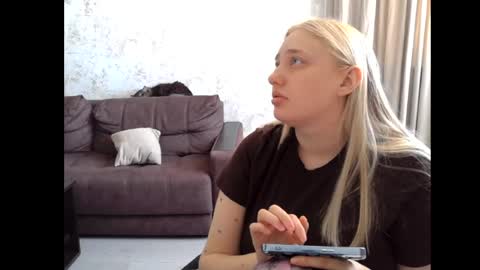 Snapshot of 69riley_reid69 chatting on 06.18.26 69Riley Reid69 online show from 06.18.26