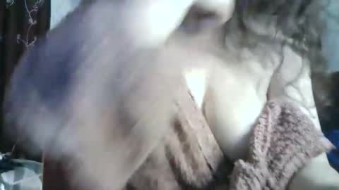 Lilu online show from 04.19.26