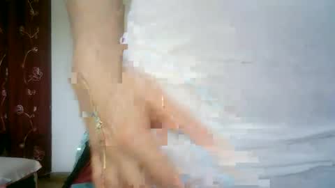 Snapshot of 77lilu chatting on 06.16.26 Lilu online show from 06.16.26