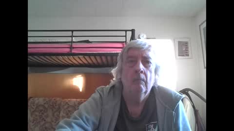 Snapshot of 78kiss chatting on 02.22.25 78kiss online show from 02.22.25