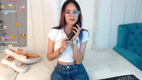 Snapshot of 7hana7 chatting on 12.11.24 Hana online show from 12.11.24