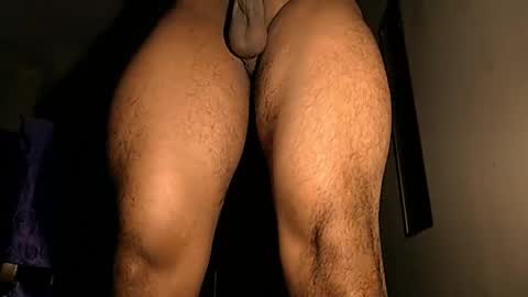 Snapshot of 7inchairyuncutindianhunk chatting on 03.08.25 Ayush online show from 03.08.25