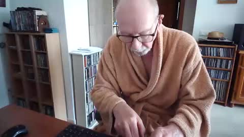  Papi  online show from 03.19.26