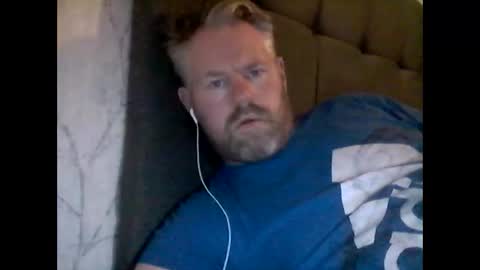 81jonnyx online show from 12.31.24